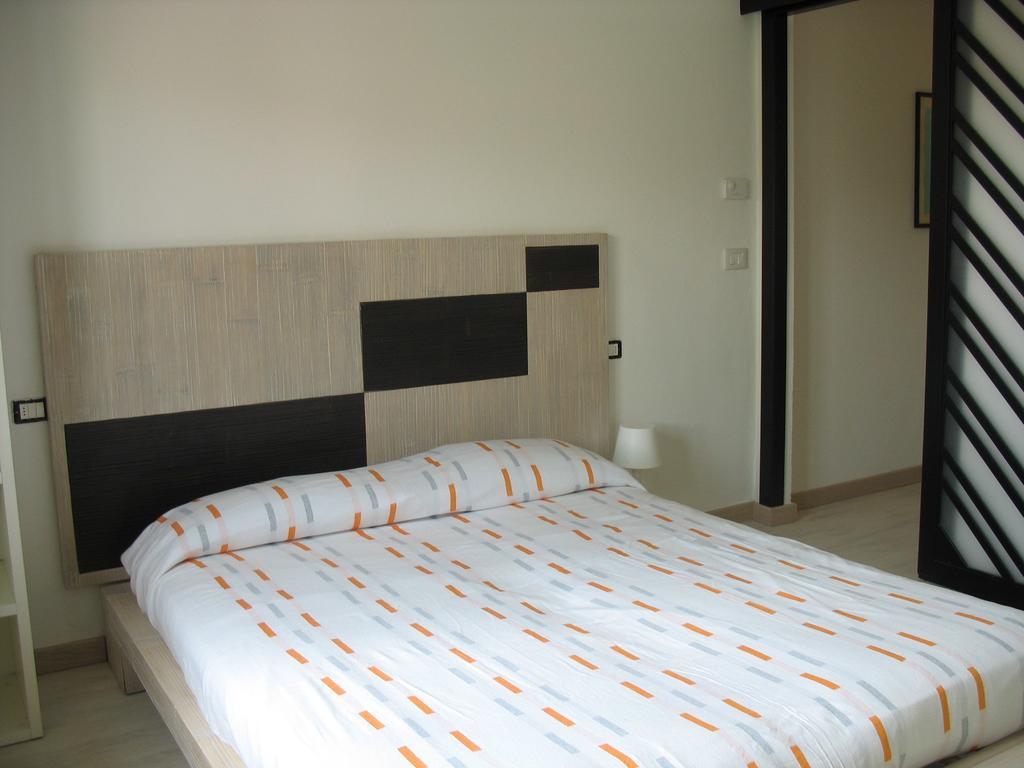 Casa Anna Apartment Garda  Bagian luar foto