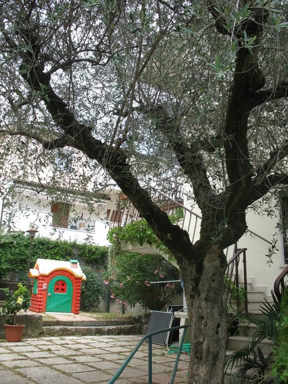 Casa Anna Apartment Garda  Bagian luar foto